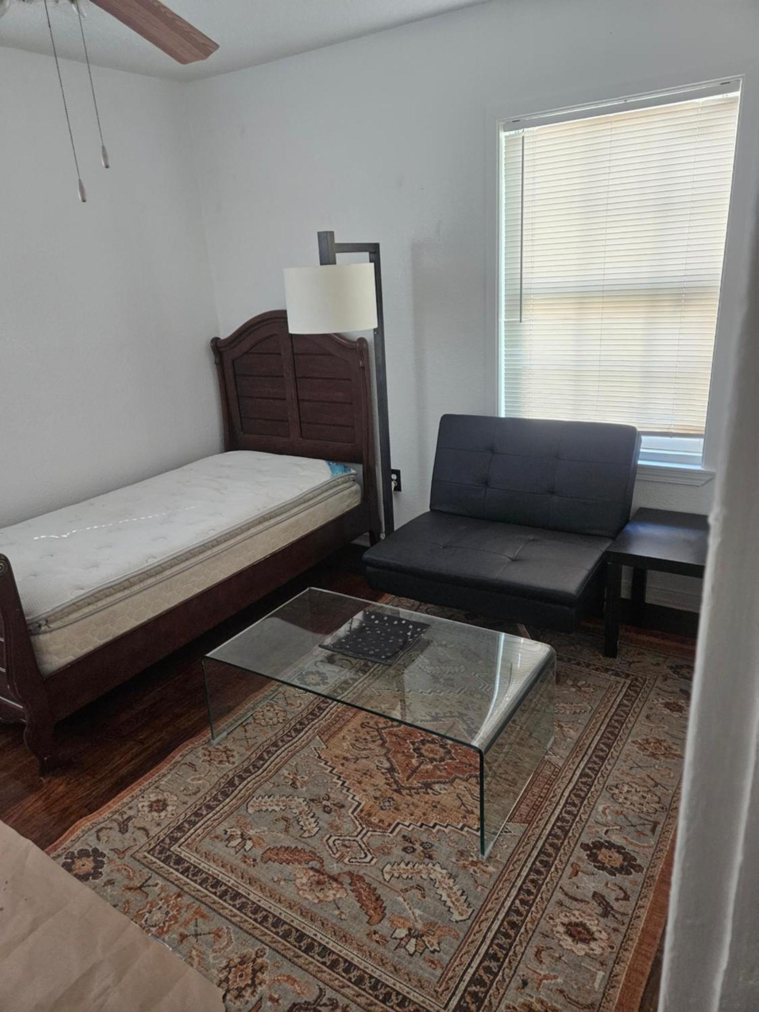Reststop Hostel 休斯敦 外观 照片
